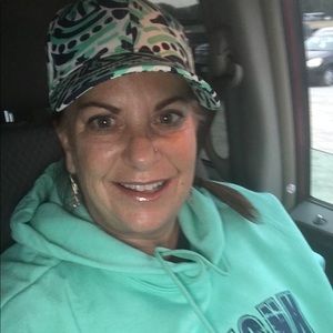 Meet your Posher, Lynda